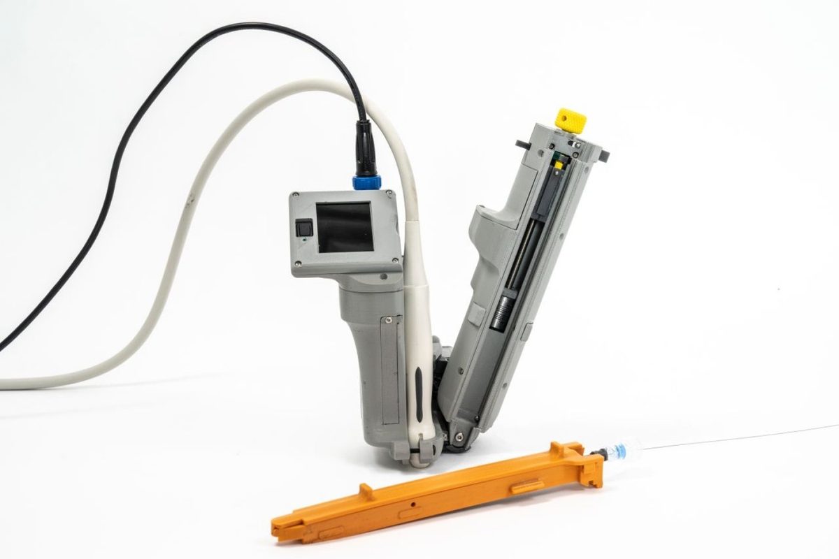Lifesaving Lincoln Laboratory device wins 2026 Excellence in Technology Transfer Award
