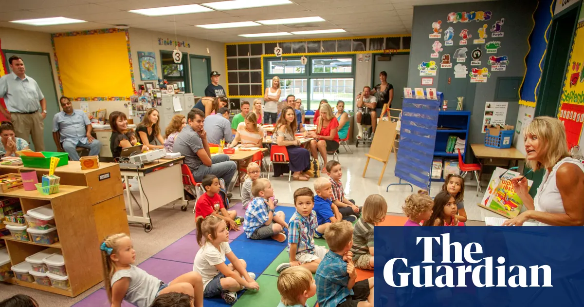 US parents and teachers: share your experiences of AI in schools